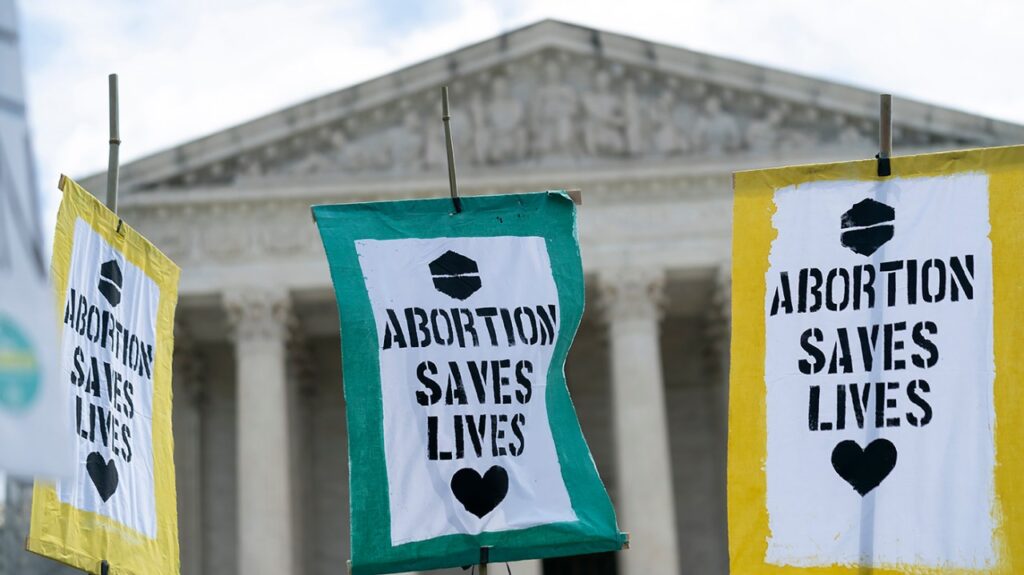 On Abortion, Supreme Court Shows It Doesn't Care About Democracy After All