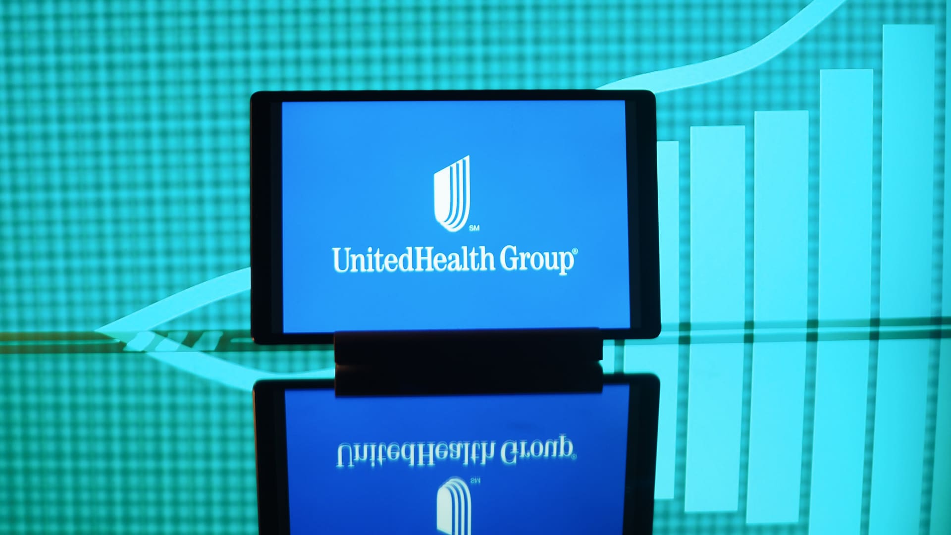 UnitedHealth beats revenue despite impact of cyberattacks