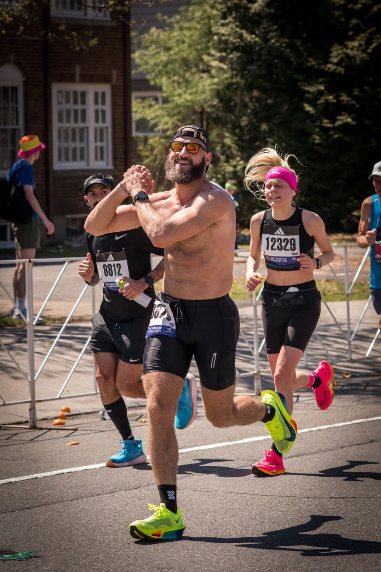 Yosef running in a race