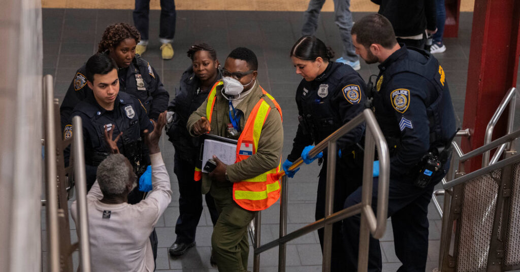 Citing safety, New York kicks mentally ill people off the subway