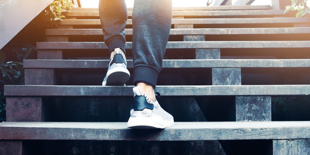 The secret weapon to heart health and living longer could be climbing a few flights of stairs every day.  Here's how